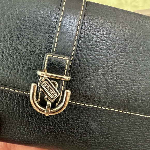 Coach Handbags - Coach Black Leather wallet